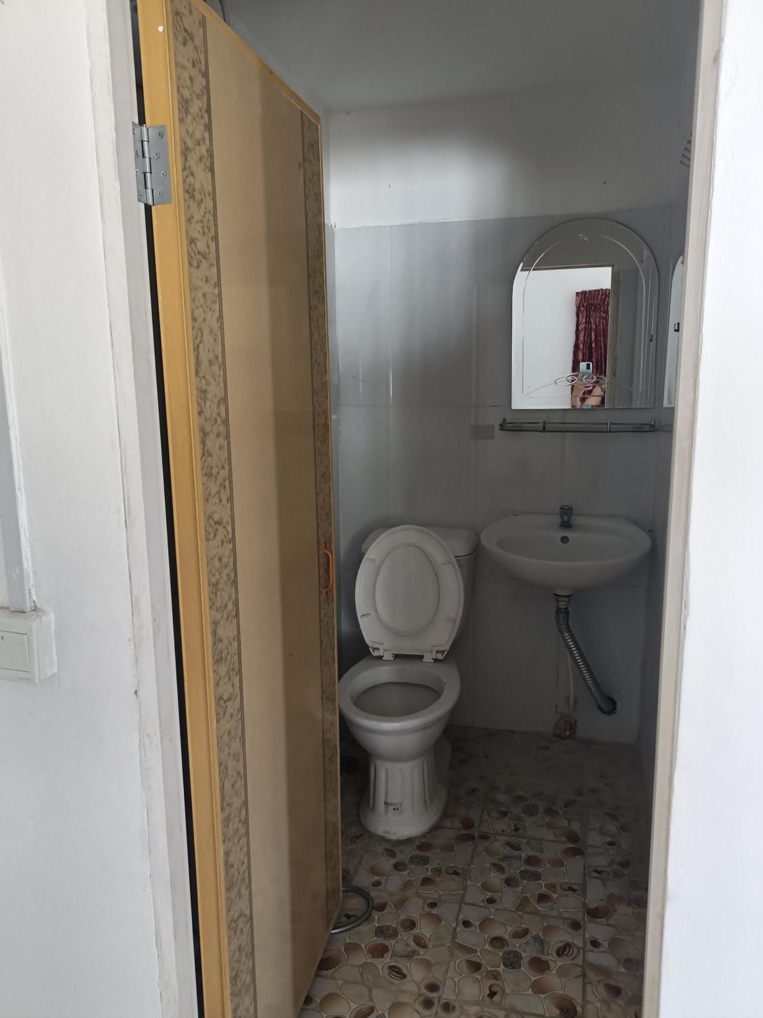 Good Luck Hostel Phnom Penh Dış mekan fotoğraf